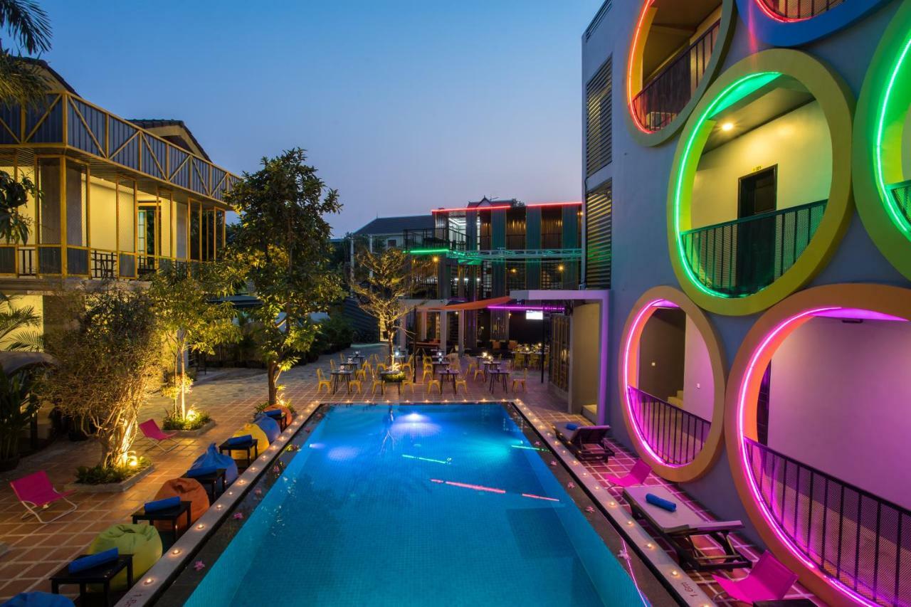 White Rabbit Hostel Siem Reap (Adults Only) エクステリア 写真